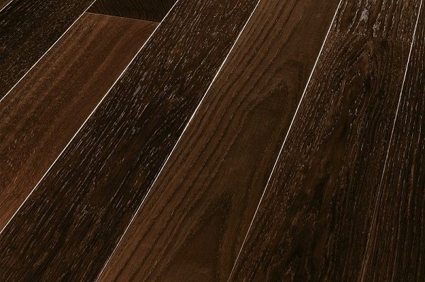  PARCHET TRIPLU STRATIFICAT STEJAR AFUMAT LIVINGTRENDTIME PARADOR