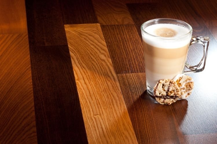 PARCHET TRIPLU STRATIFICAT FRASIN LATTE MACHIATTO MOLTI BARLINEK