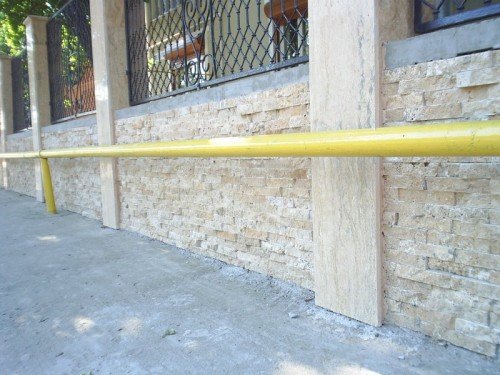 SPALTURI TRAVERTIN