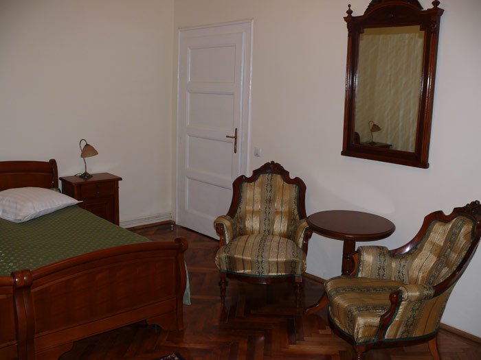 CAZARI CLUJ