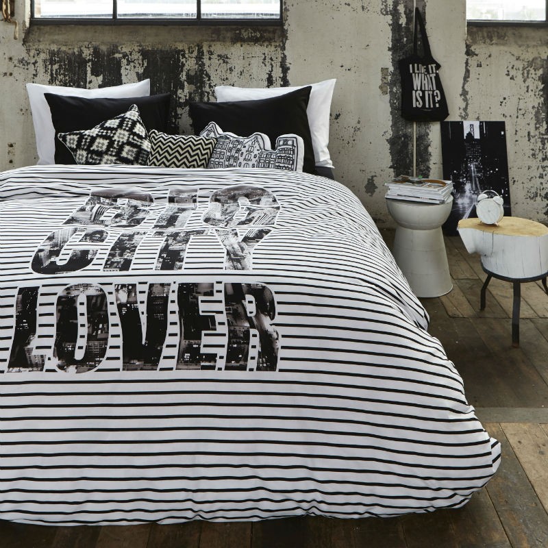 LENJERIE DE PAT MESAJ BIG CITY LOVER