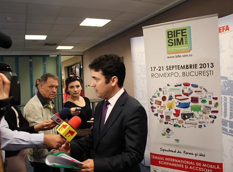 BIFE-SIM 2013, spectacol de forme si idei