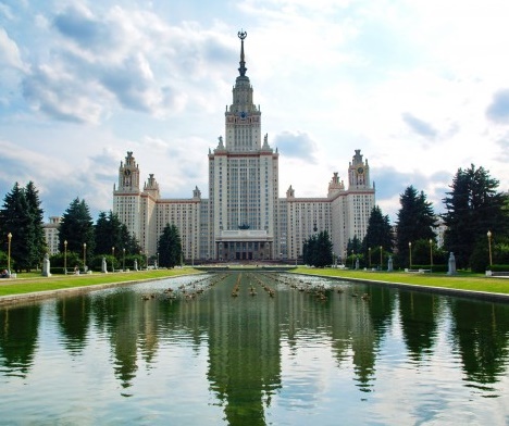 Universitatea de stat Lomonosov diin Moscova