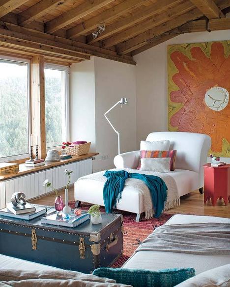 Casa in stil rustic spanionl plina de culoare