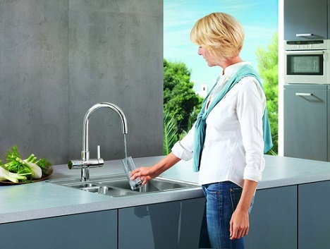 Baterii bucatarie si sisteme filtrare apa Baterii bucatarie si sisteme filtrare apa