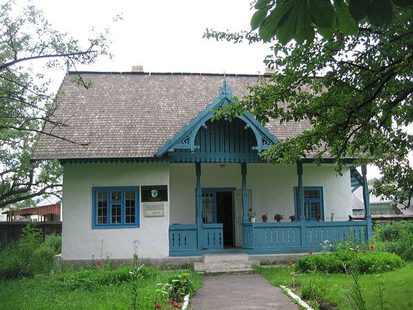 Casa memoriala Nicolae Labis, Malini