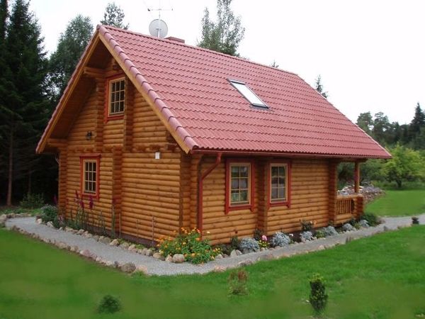 Exterior casa lemn rotund