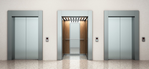Tipuri de ascensoare: diferente, avantaje si dezavantaje pentru fiecare